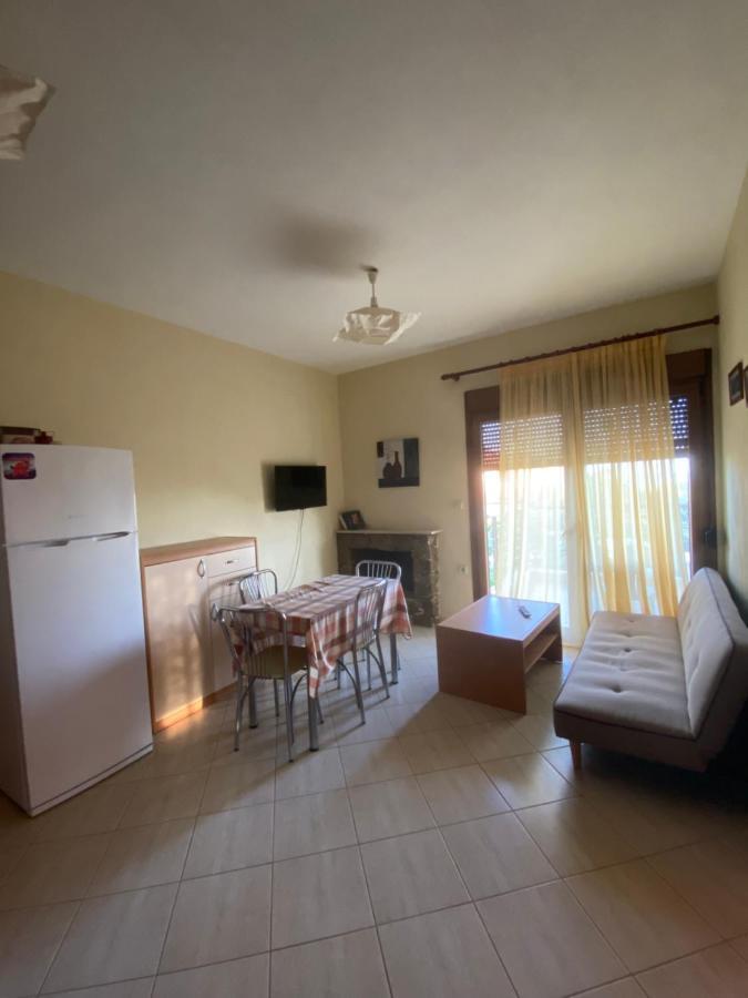 דירות Mola Kaliva House Apartmens מראה חיצוני תמונה